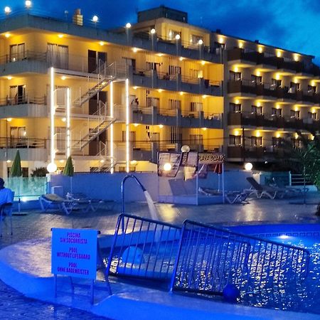 Bj Bei Juan Hostal S'Illot  Ngoại thất bức ảnh