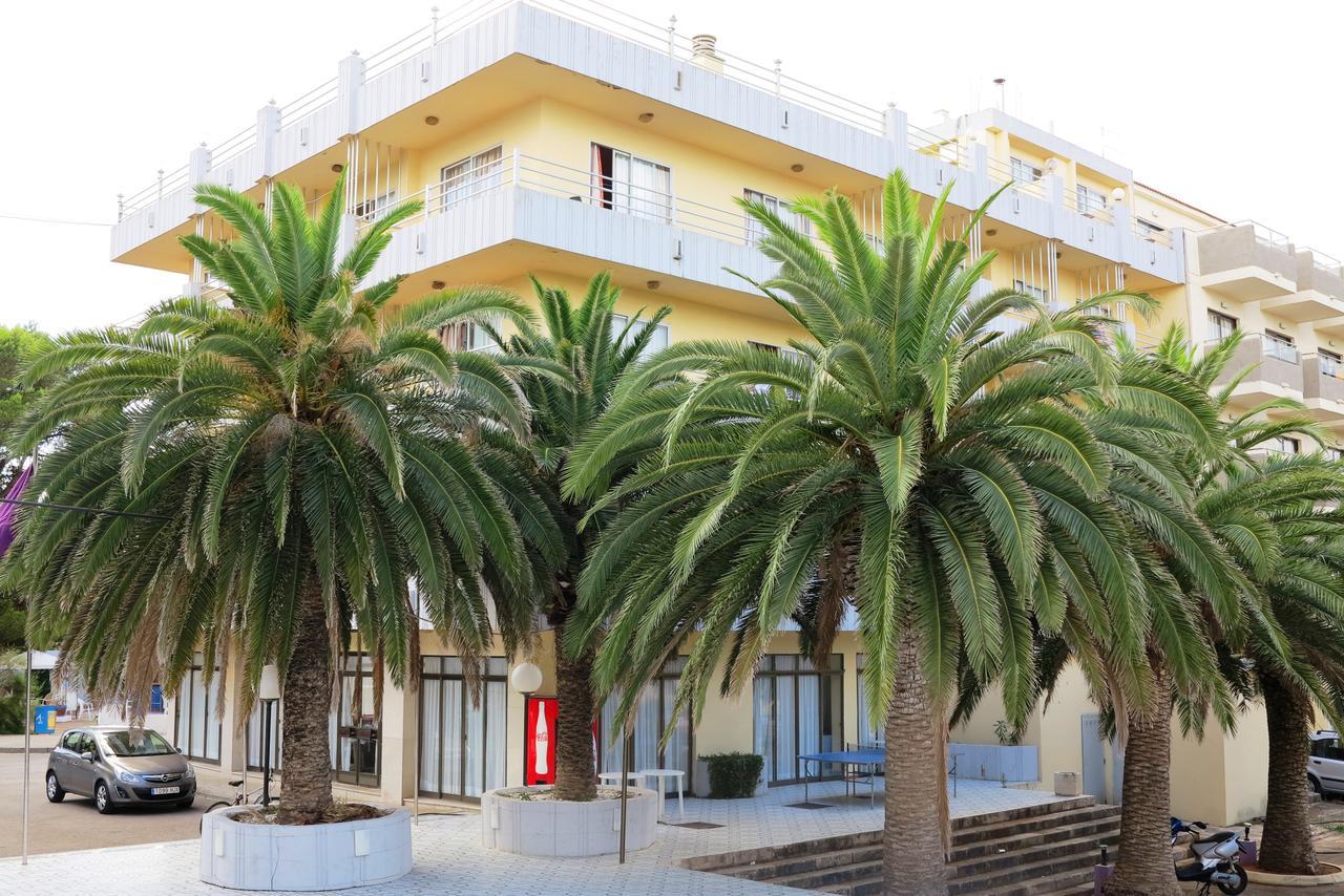 Bj Bei Juan Hostal S'Illot  Ngoại thất bức ảnh